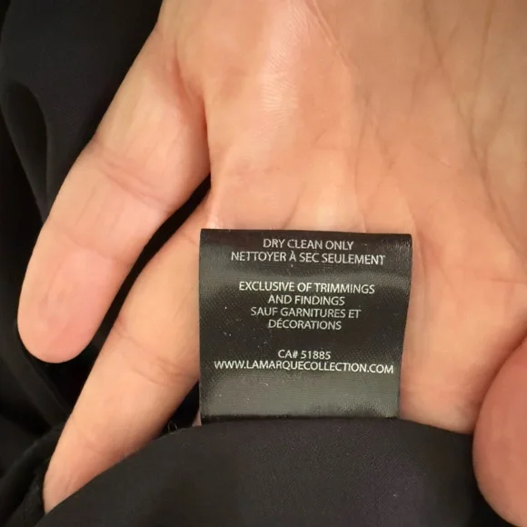 Lamarque Bodysuit Wrap Top Black Cap Sleeve Small NWT - Picture 8 of 8